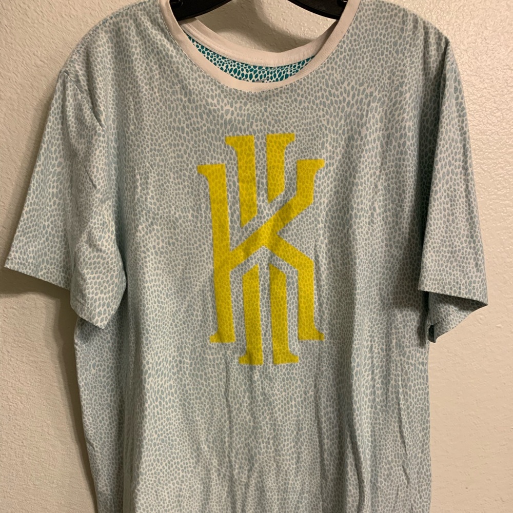 Kyrie Irving Nike T